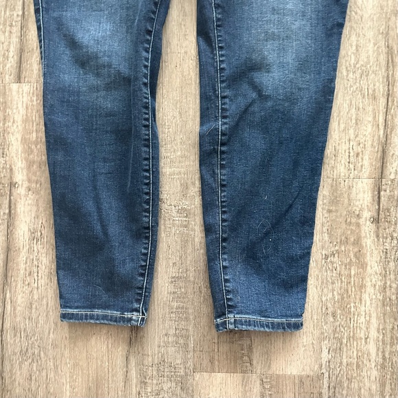 Torrid Jegging Super Soft Stretch Denim Jeans Size 20R Dark Wash Super stretchy - Picture 5 of 8